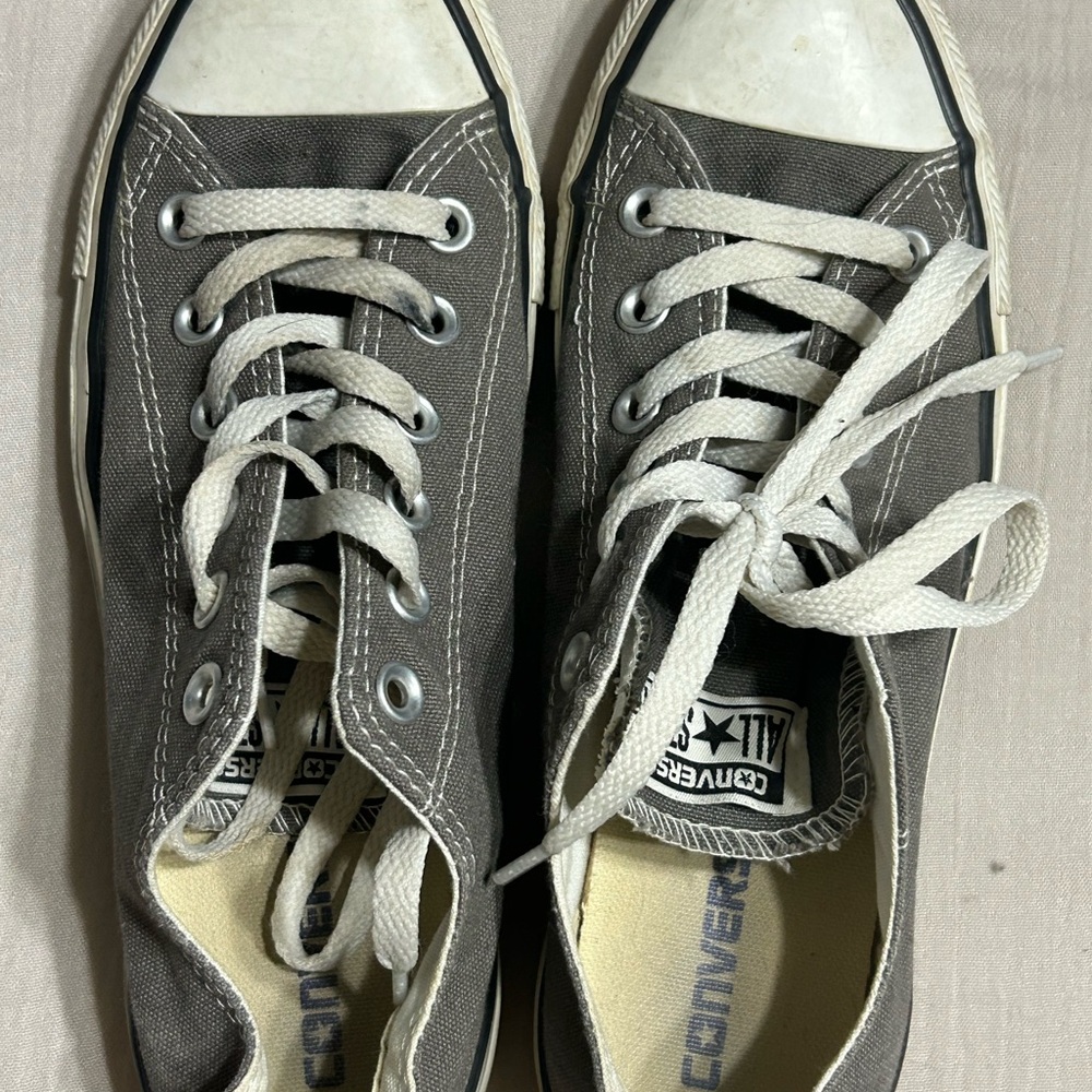 Unisex Converse Chuck Taylor All Star Low Top Gray Sneakers